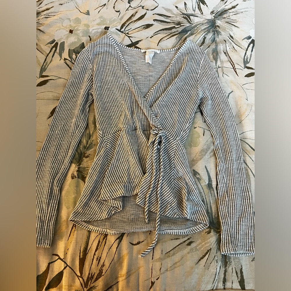 Long sleeve top